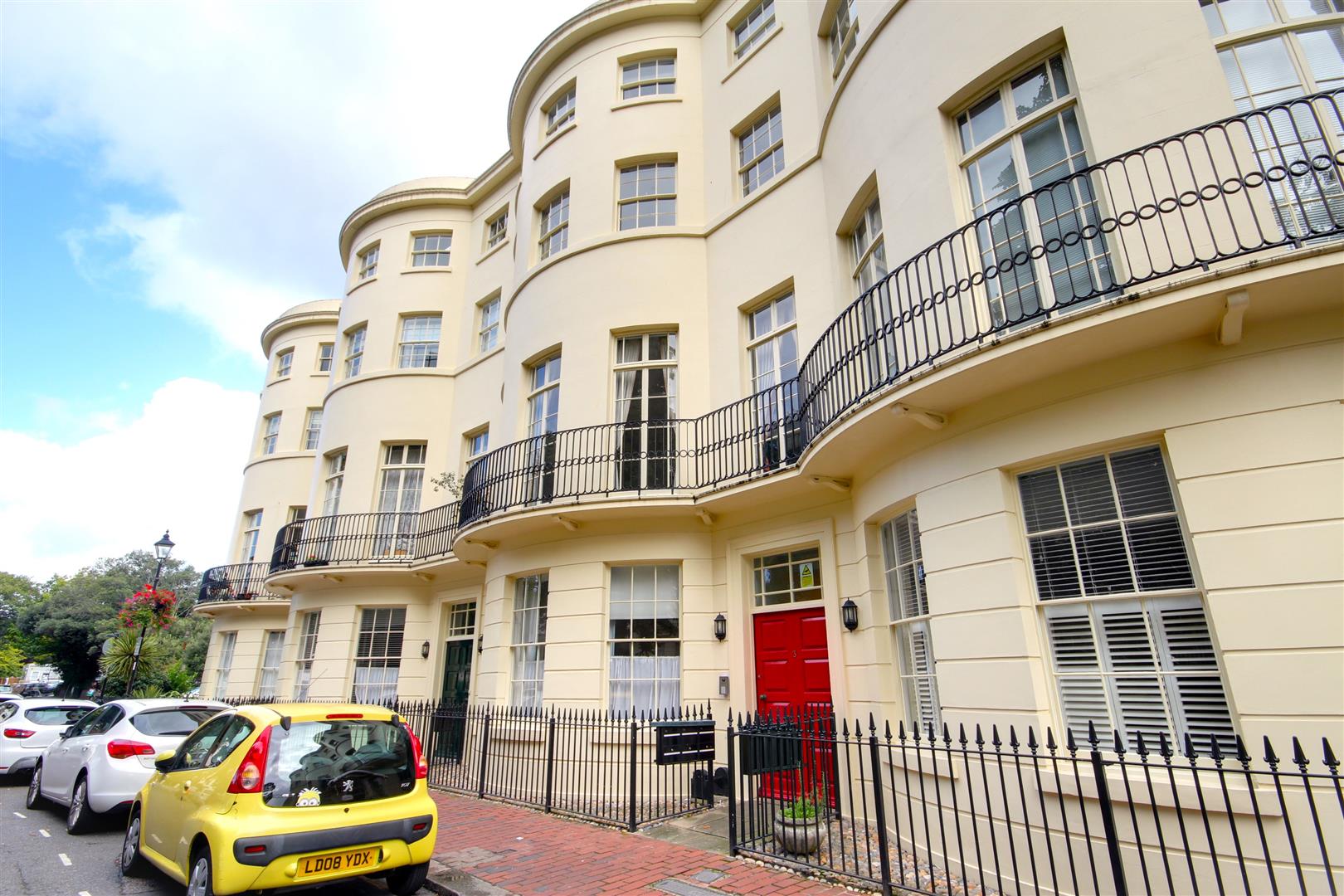 Flat - Purpose Built | Alexander Terrace, Worthing, BN11 | For Sale
